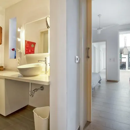 Appartamento Flatguest - Castle Sea View *