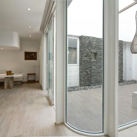 아파트 Marina Oceanfront House